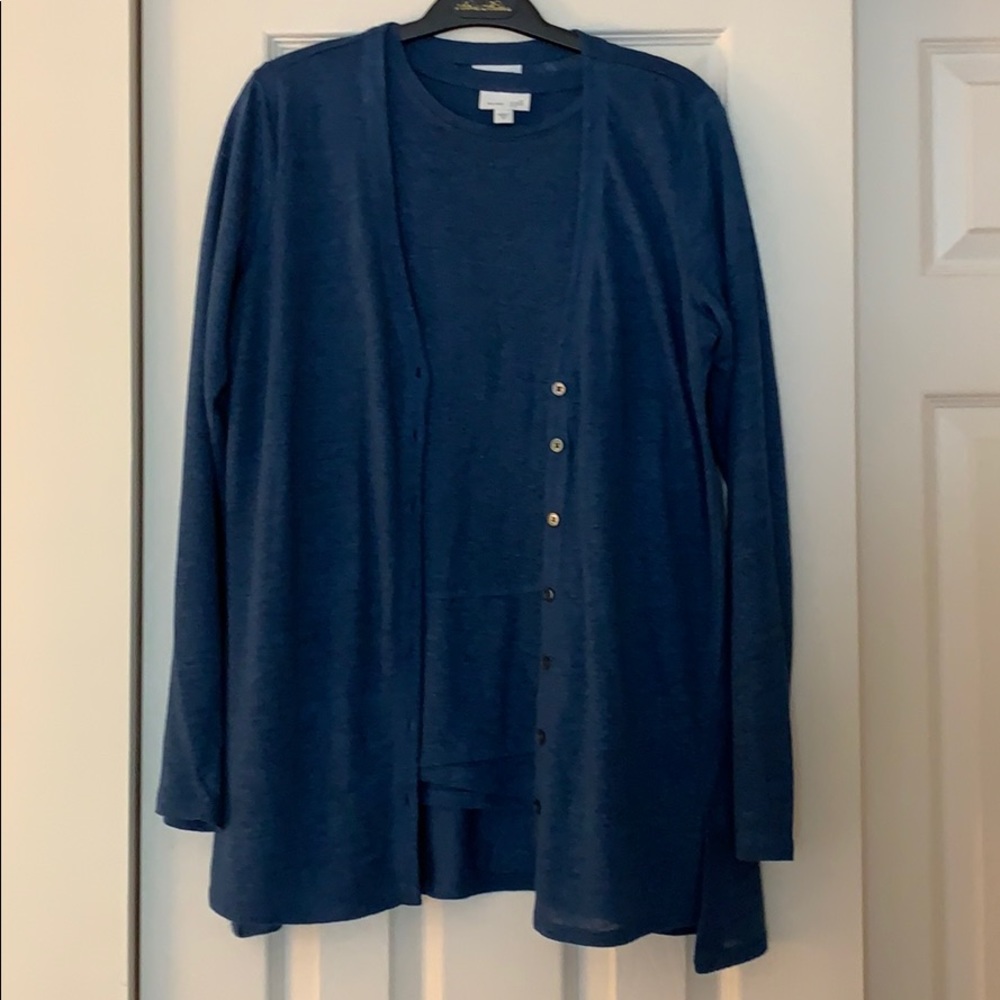 💙 Linen shirt and cardigan combo